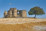 Magderu Temple at Dhrasan Vel, Dwarka